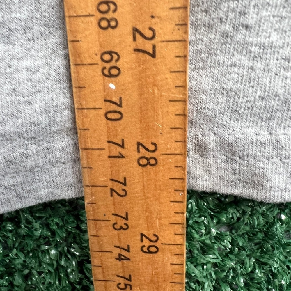VTG Universal Studios T-Shirt Men's XL Gray Finnegan's Bar & Grill Cotton Blend - Picture 7 of 9